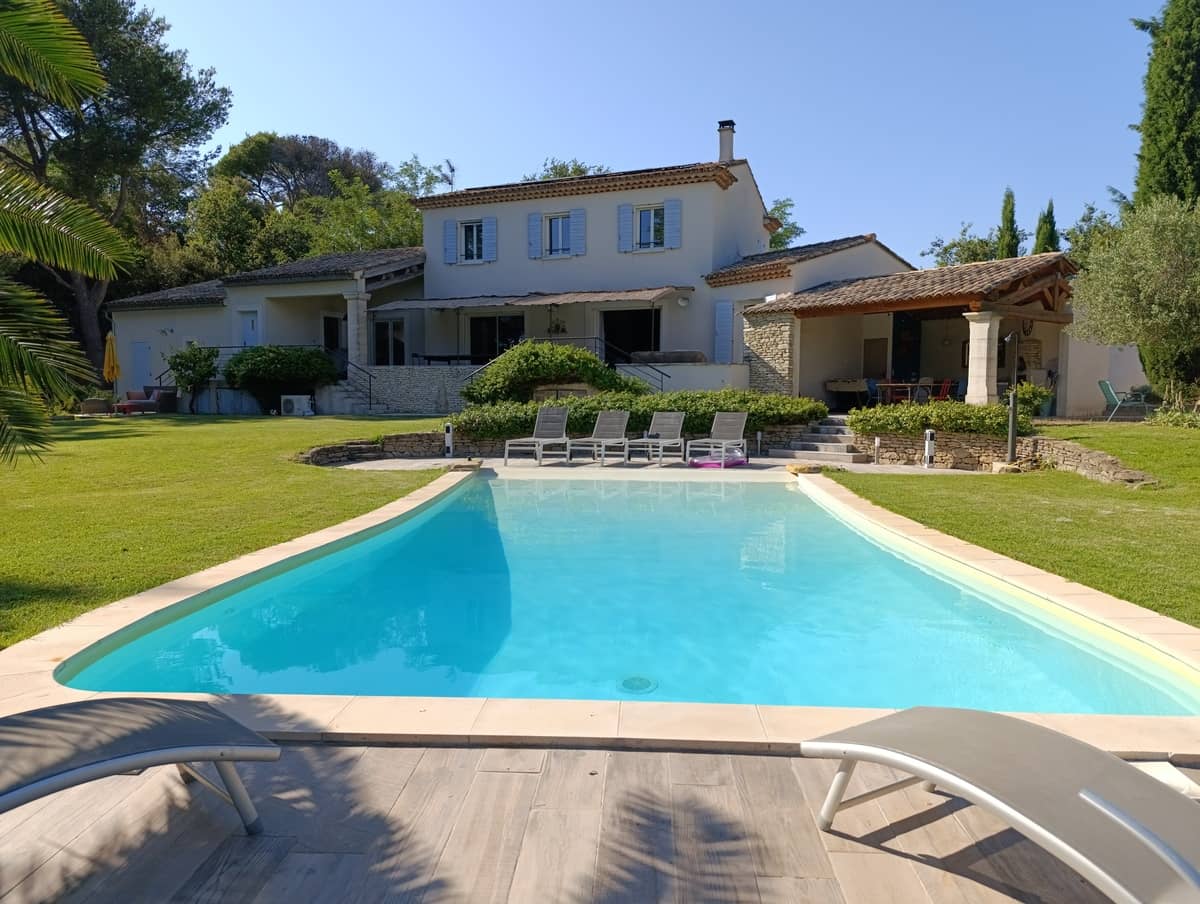 Piscine vue d'ensemble